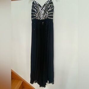 Black and silver sequined prom dress Junior 11